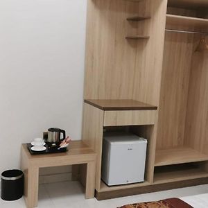 Private Bathroom Single Room